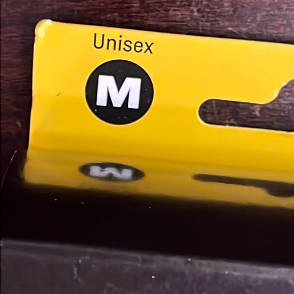 NIB Futuro Anti-Embolism Knee Length Stockings, Moderate, Closed Toe, Unisex MED - Picture 4 of 8